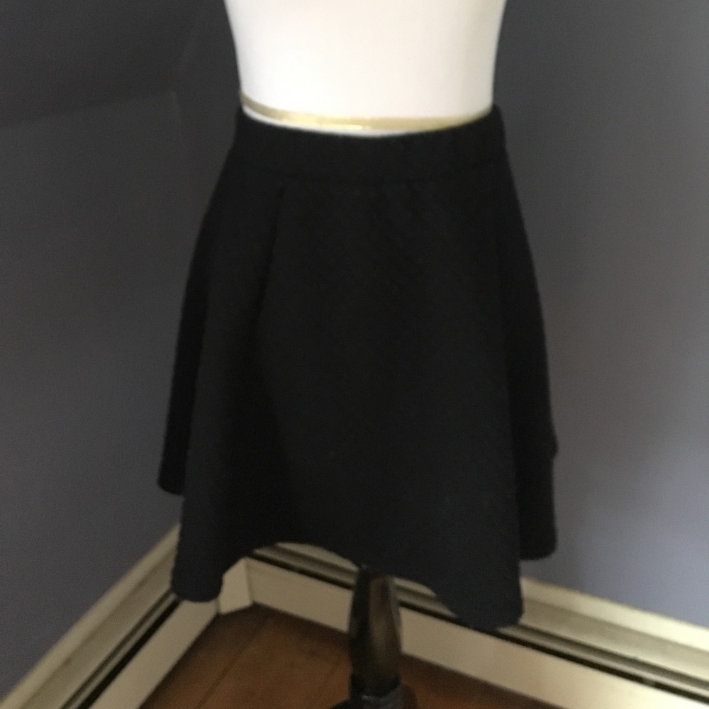 Waffle texture fit and flare skirt